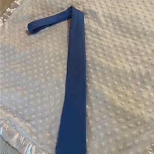 Thomas Pink Blue Textured Men's Tie